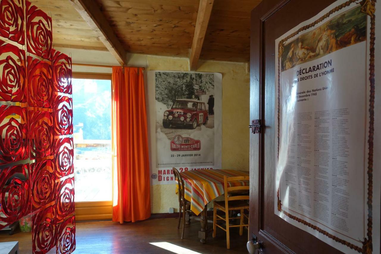 Au Bout De La Route Bed & Breakfast Prads-Haute-Bleone Exterior photo